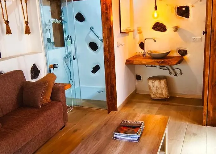 Lucia - Sol De Adu *